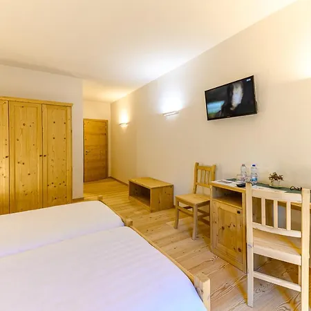 Centrale, Typically Swiss Hotel