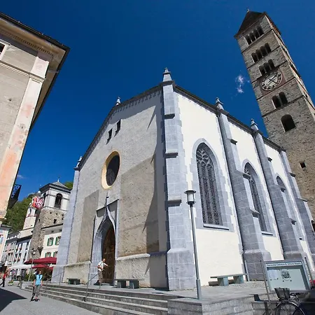 Hotel Centrale, Typically Swiss Poschiavo