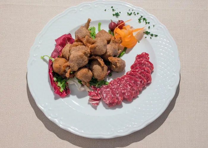 Hotel Centrale, Typically Swiss Poschiavo